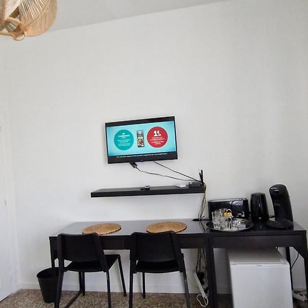 Chambre Sommières エクステリア 写真