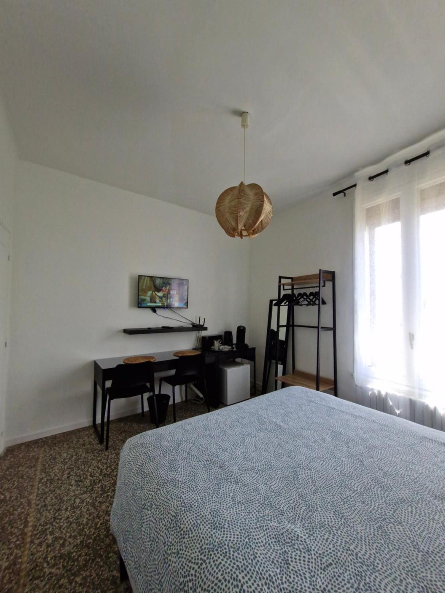 Chambre Sommières エクステリア 写真